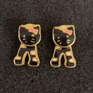 Cute Cat Earrings with Pink Bow